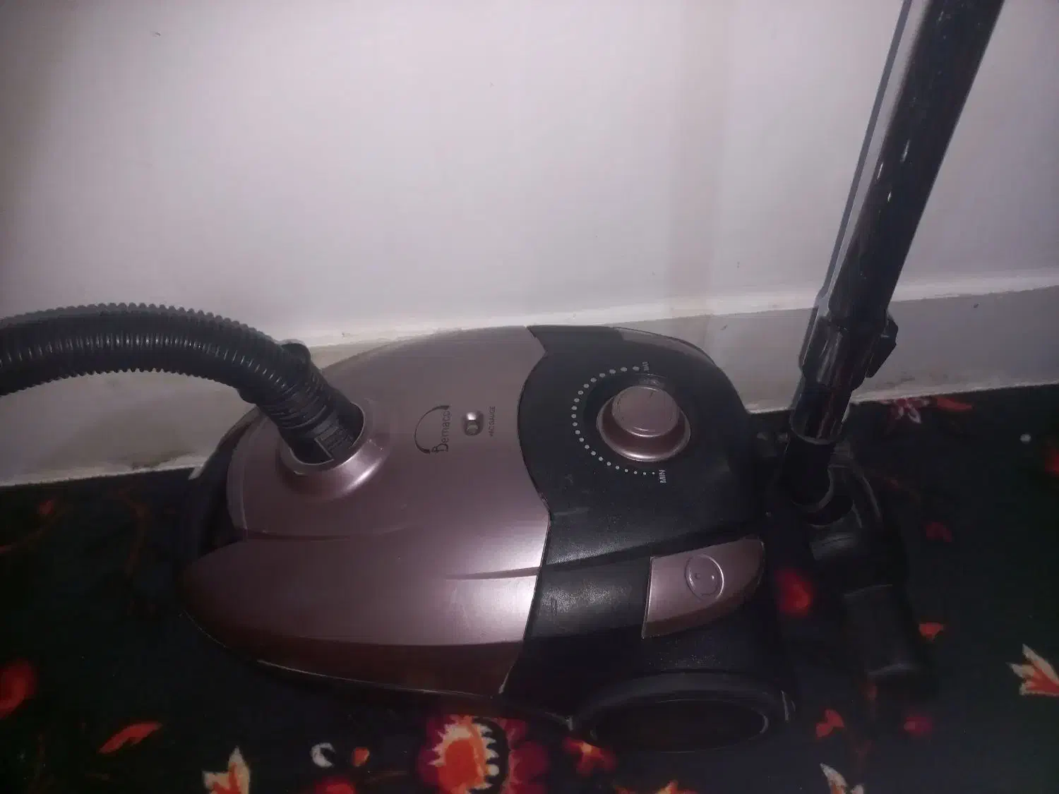 جاروبرقی|جاروبرقی، جارو شارژی، بخارشو|زابل, |دیوار