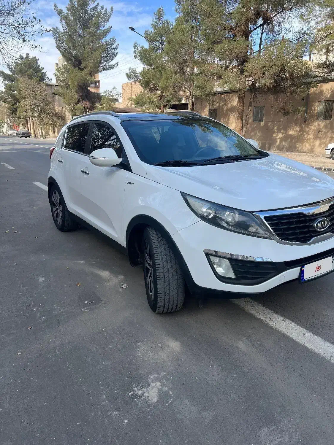 اسپورتیج ۲۰۱۲ سفید بی رنگ|خودرو سواری و وانت|سیرجان, |دیوار