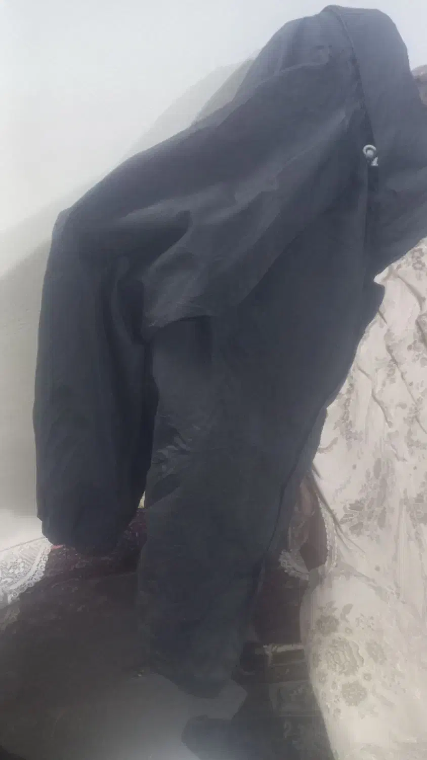 کاپشن خارجی در حد تمیزو نو|لباس|مشهد, مصلی (کارمندان اول)|دیوار