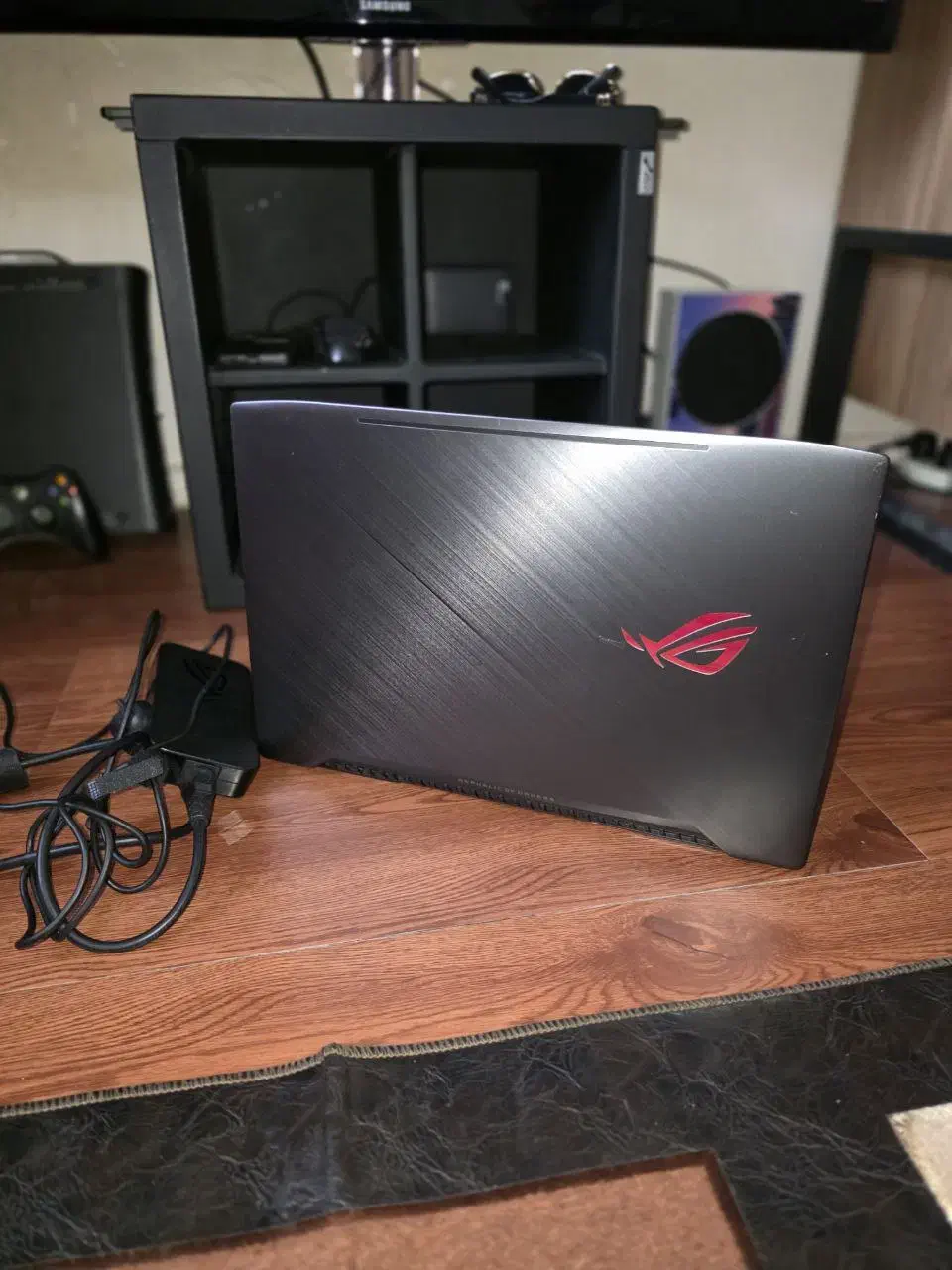 لب تاب ایسوز گیمینگ در حد نو core i7|رایانه همراه|لاهیجان, شیشه گران|دیوار