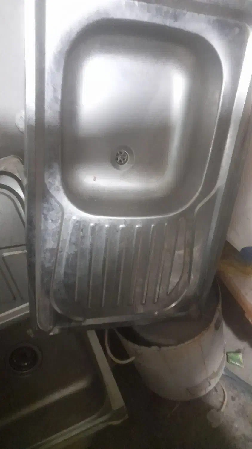 دو عدد سینک|آب‌چکان و نظم‌دهنده ظروف|بندرعباس, |دیوار