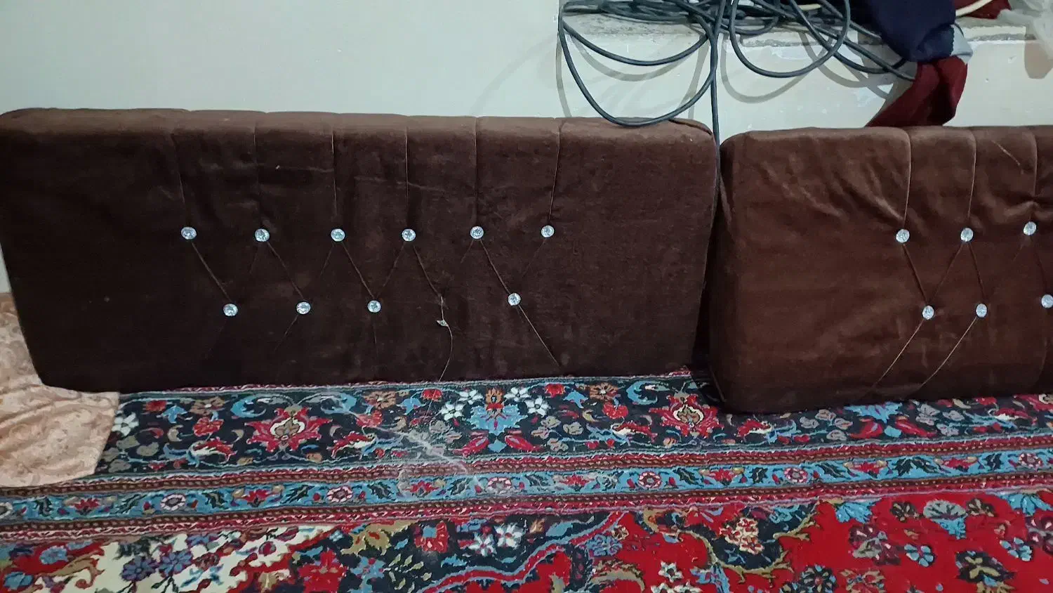 پشتی ۴ عدد|پشتی|زابل, |دیوار