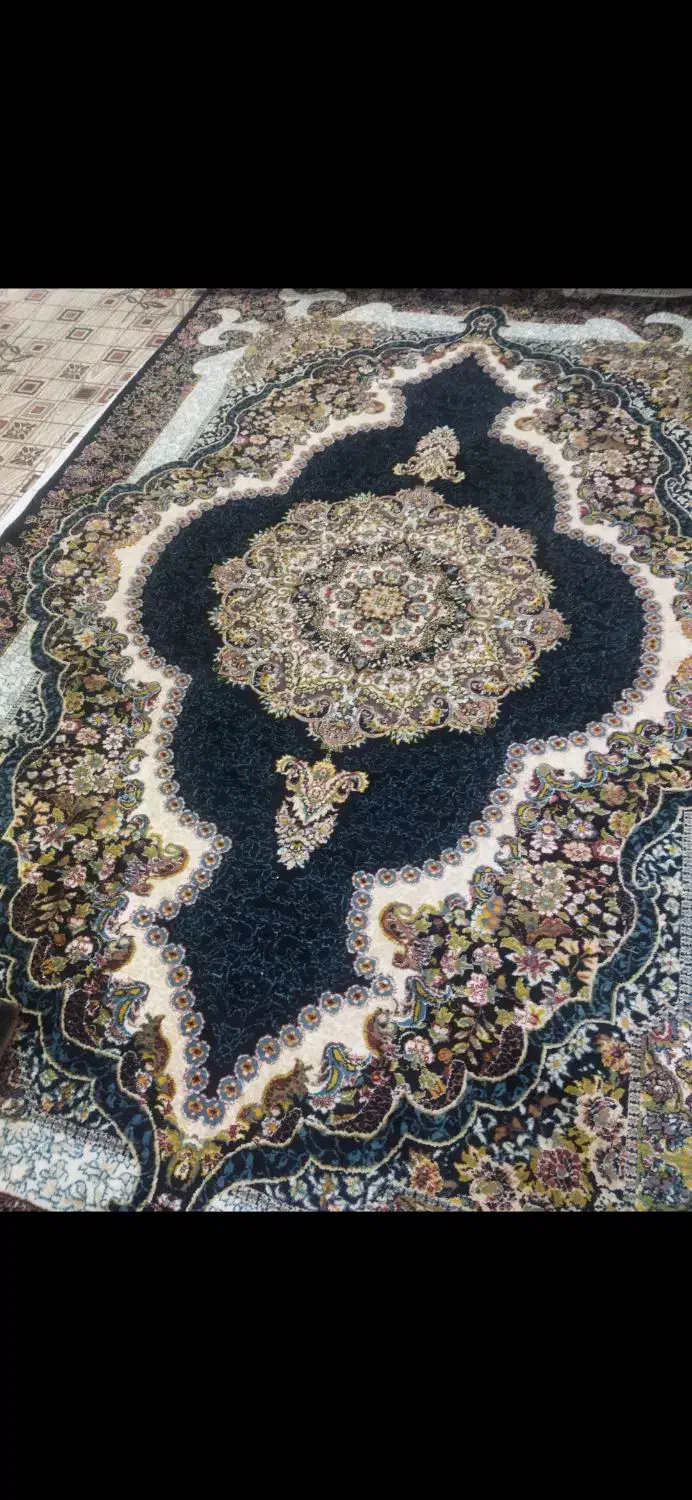 فرش ۷۰۰ شانه ۶ ملیون|فرش|مشهد, طلاب|دیوار