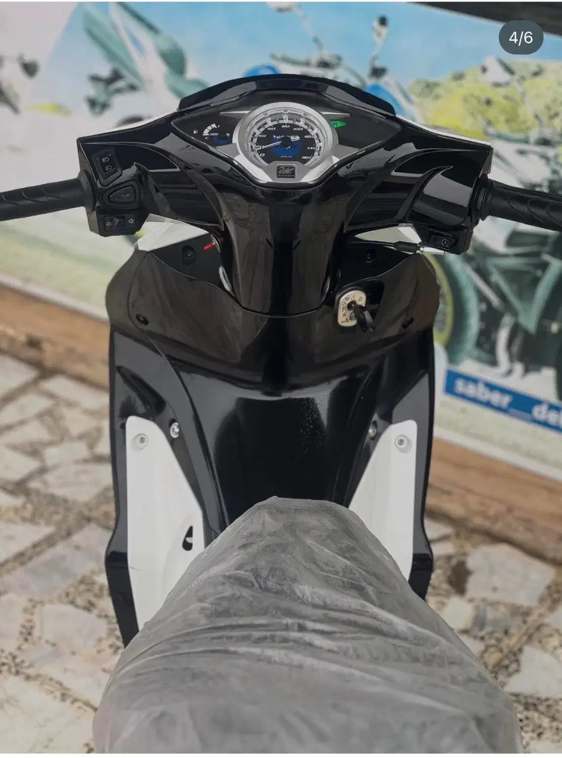 بهرو ۱۲۵|موتورسیکلت|لشت نشا, |دیوار