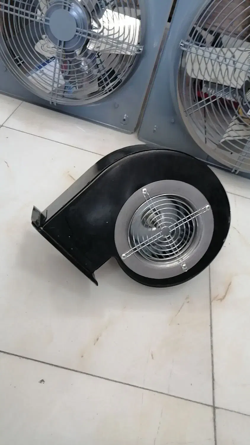 فن مشعلی|پنکه و تصفیه‌کنندهٔ هوا|زنجان, |دیوار