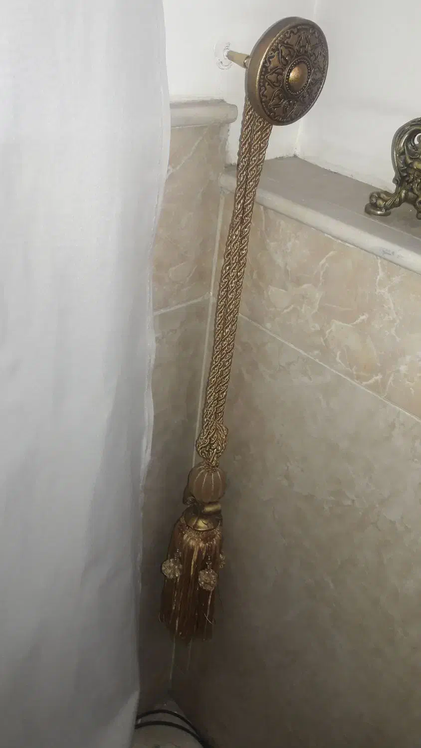 آویزپرده|پرده، رانر، رومیزی|قم, انصار‌الحسین|دیوار