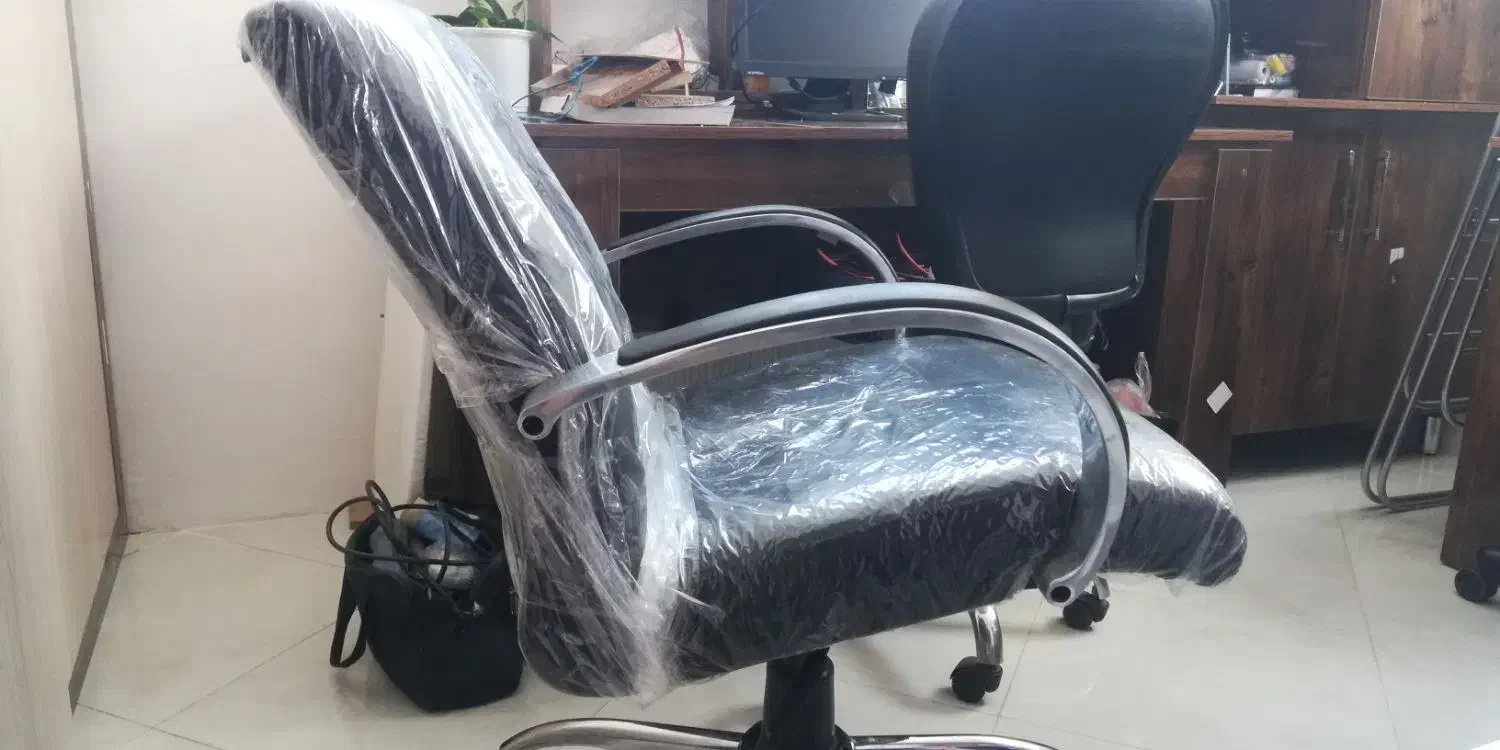 صندلی گردان خارجی|مبلمان اداری|گلبهار, شهر جدید گلبهار|دیوار