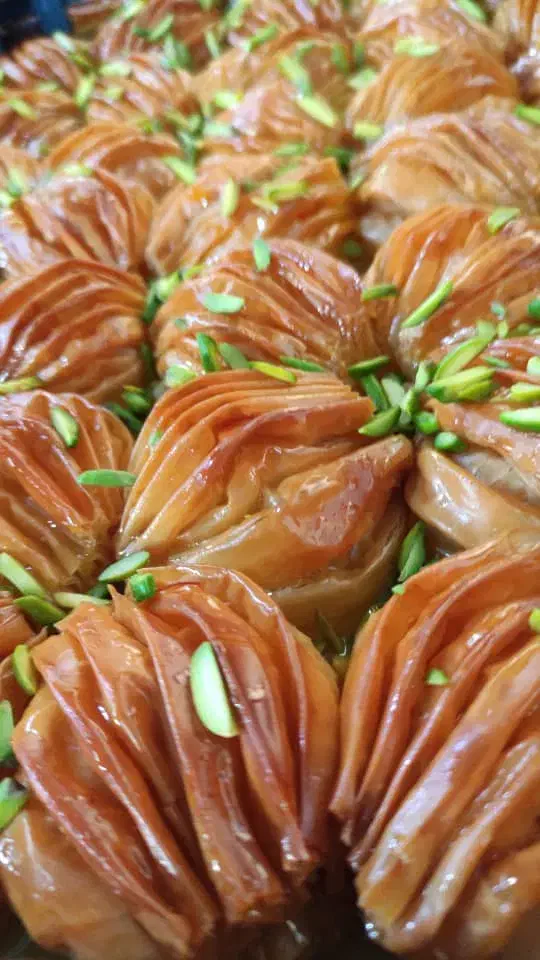 جذب نیروی خانم جهت کار|استخدام هنری و رسانه|خوی, |دیوار