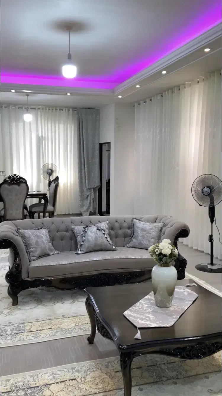 مبل 8نفره همراه با غذا خوری 6نفره|مبلمان خانگی و میز عسلی|میاندوآب, |دیوار