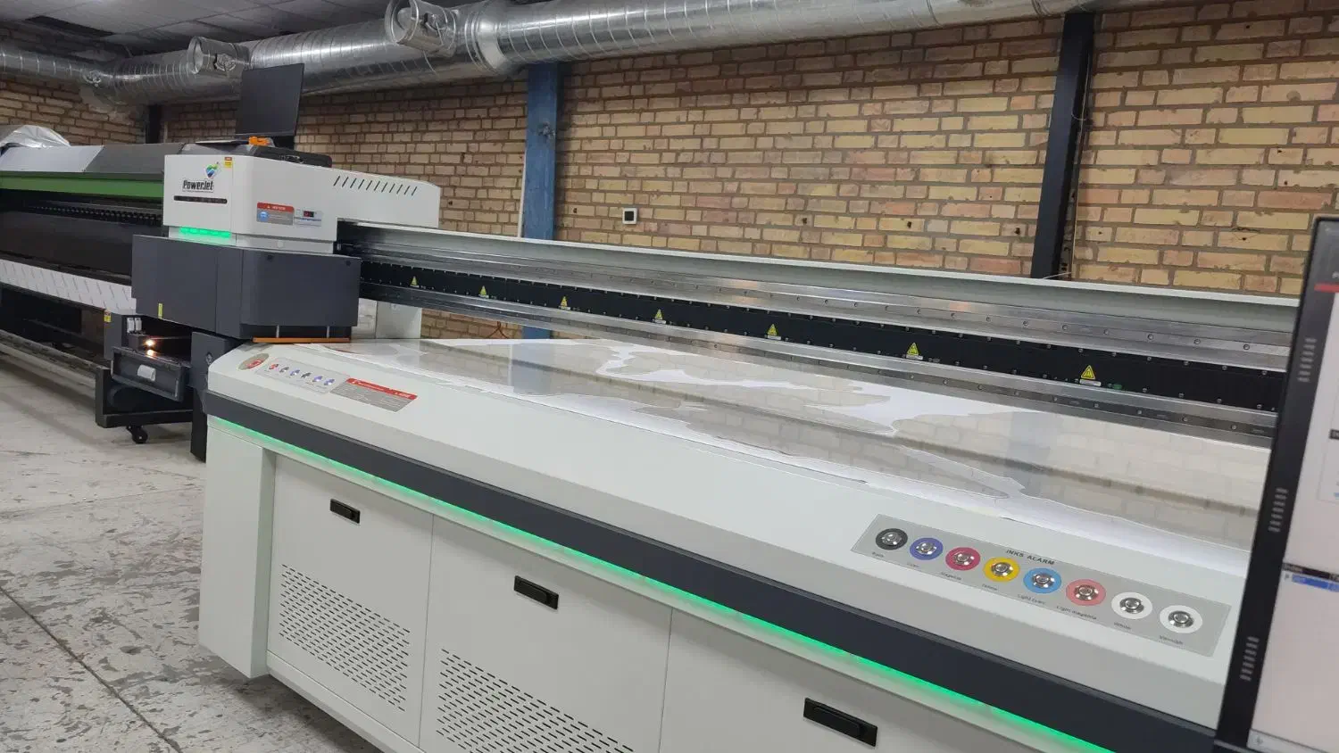 خدمات چاپ  فلتبد یو وی و رول و پرینتر سه‌بعدی|خدمات رایانه‌ای و موبایل|باقرشهر, |دیوار