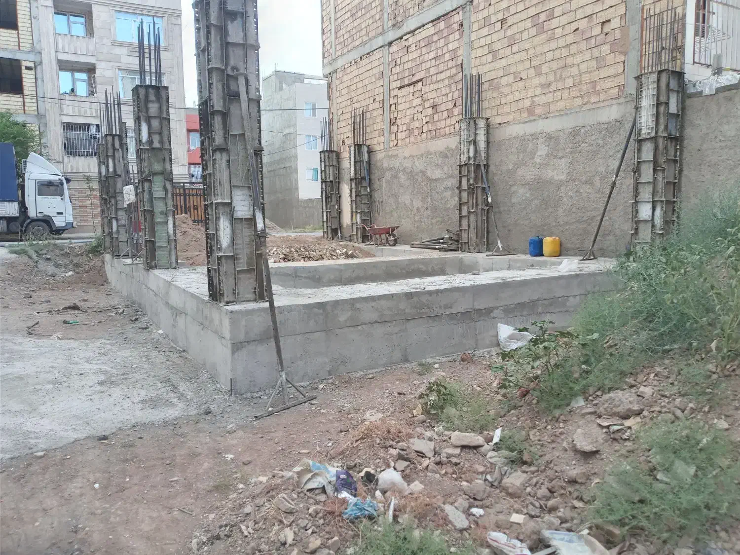 واحد۱۰۰متری واقع در زمینهای رجبی|فروش آپارتمان|الوند, |دیوار