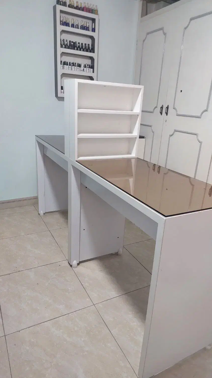 میز|مبلمان اداری|اراک, |دیوار