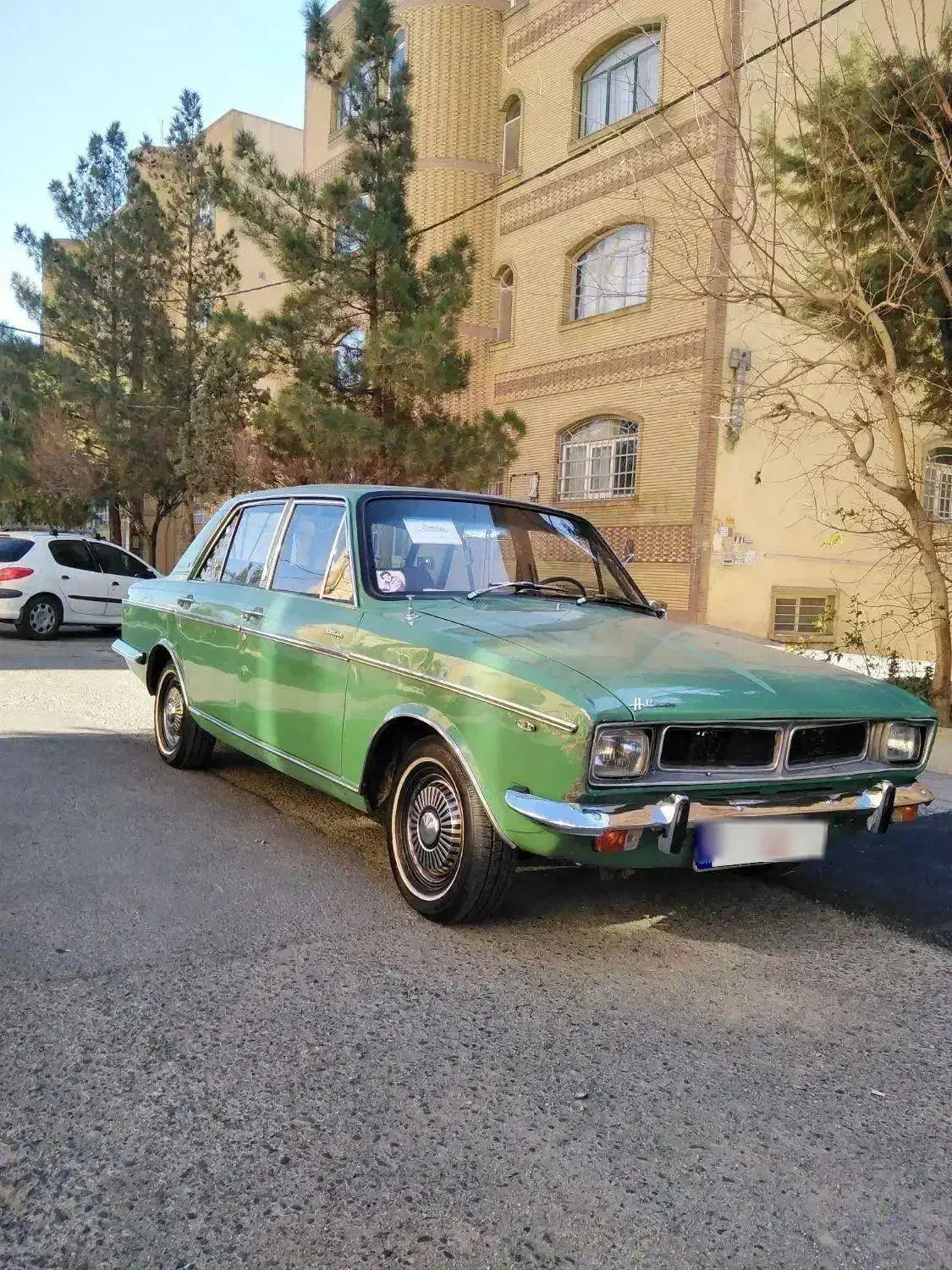 پیکان مدل 1353|خودرو سواری و وانت|اندیشه, اندیشه فاز ۳|دیوار