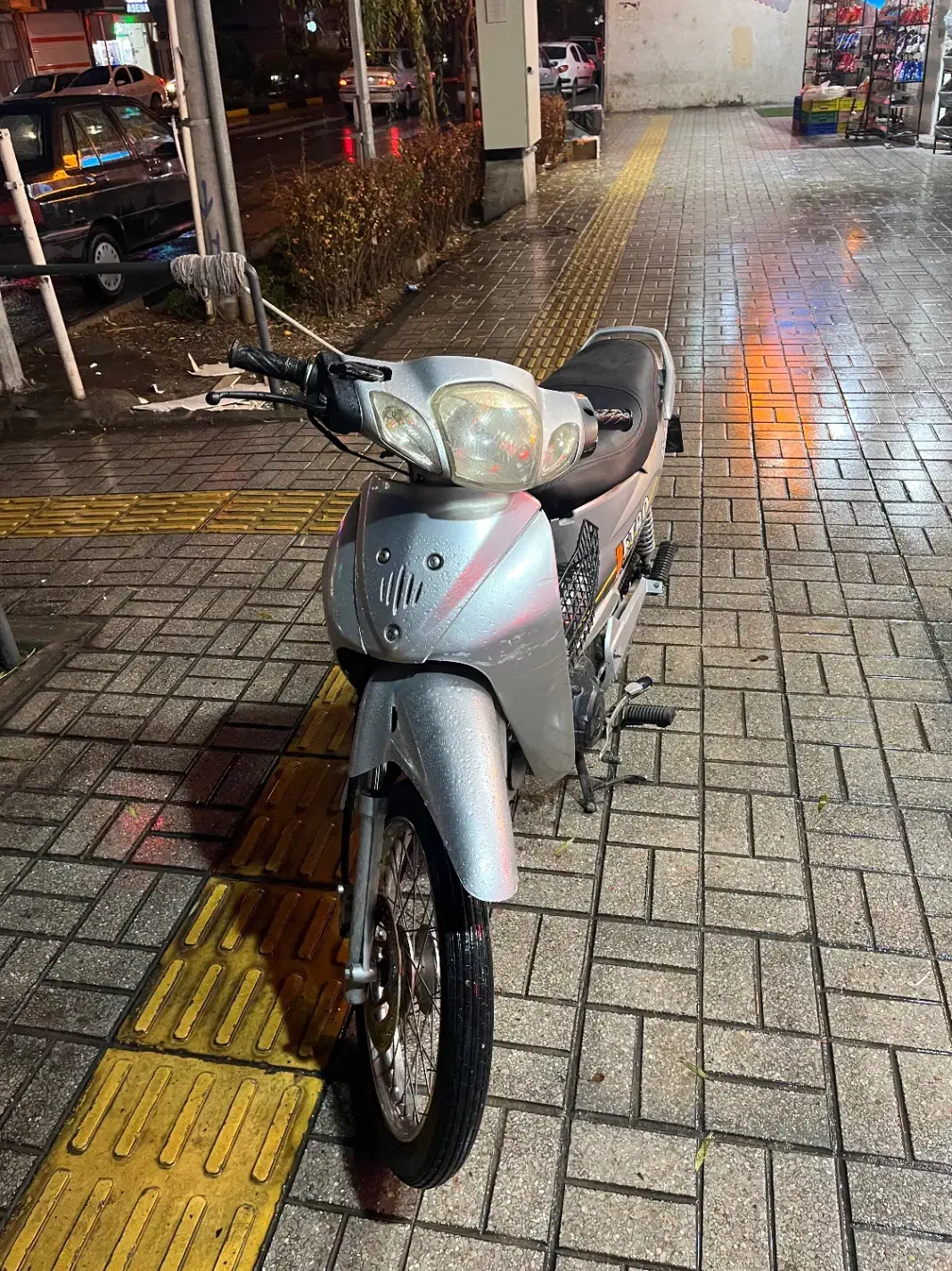 بی کلاج لیفان ۱۲۵سالم|موتورسیکلت|اصفهان, بوستان ناژوان|دیوار