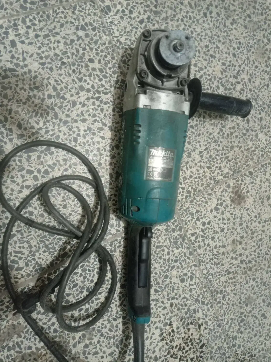 فرز آهنگری ماکیتا|ماشین‌آلات صنعتی|بومهن, |دیوار