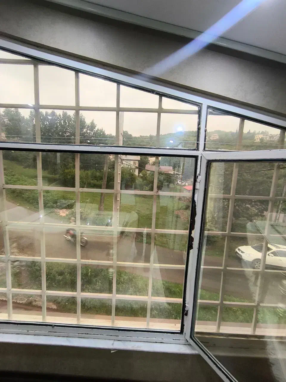 ویلا جنگلی با ۴۰۰ متر محوطه|فروش خانه و ویلا|لنگرود, |دیوار