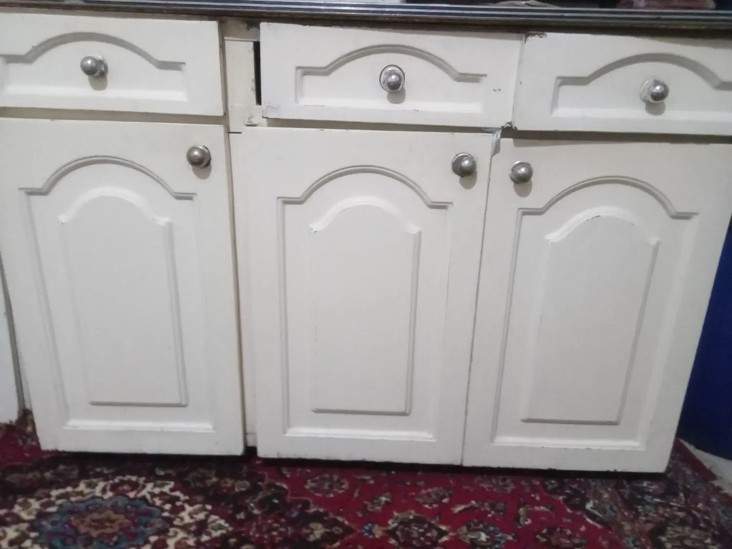 یک عدد کابینت سه درب سه کشو|آبچکان و نظمدهنده ظروف|تهران, تقی آباد|دیوار