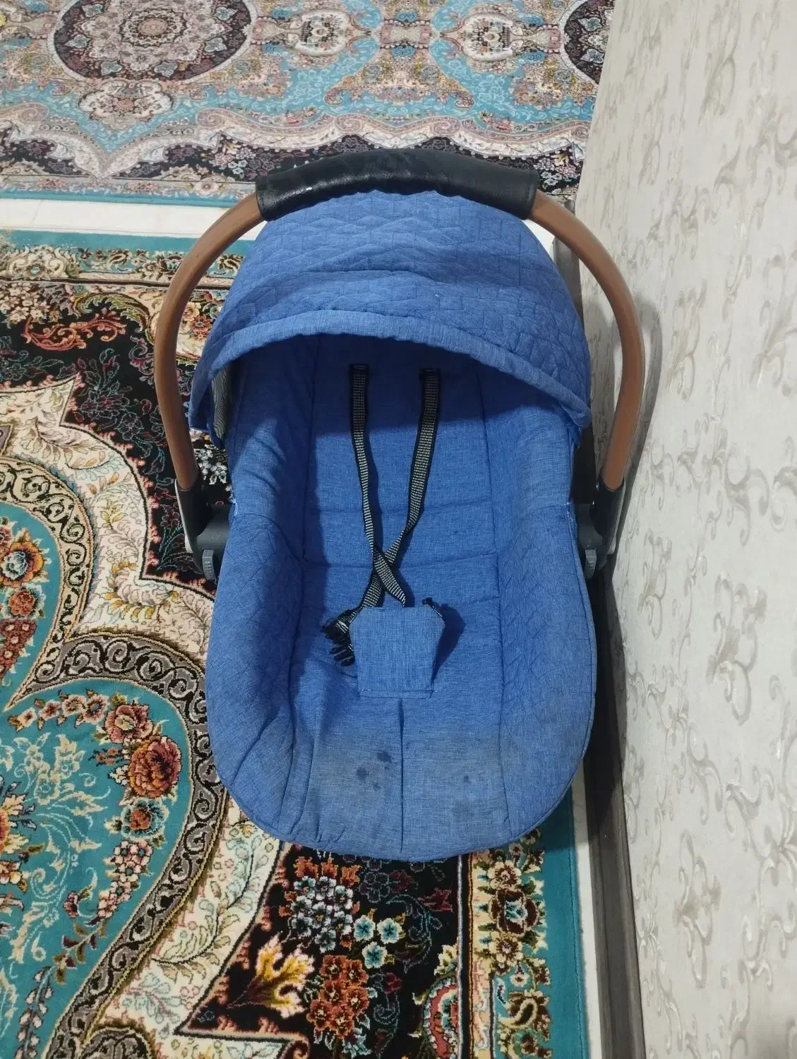 کریر|کالسکه و لوازم جانبی|تبریز, |دیوار