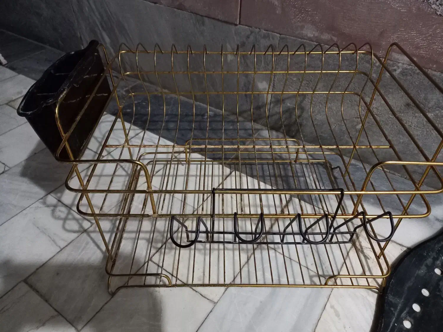 آبچکان رومیزی|آب‌چکان و نظم‌دهنده ظروف|قم, ولیعصر|دیوار