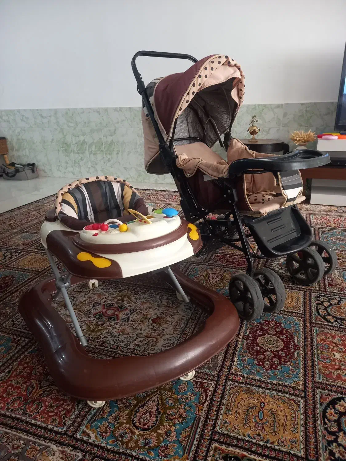 کالسکه و روروئک|کالسکه و لوازم جانبی|بردسکن, |دیوار