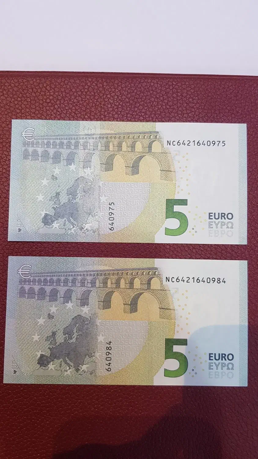 اسکناس کلکسیونی ۵ یورویی|کلکسیون سکه، تمبر، اسکناس|رشت, رودبارتان|دیوار