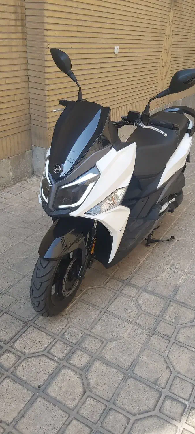 موتور سیکلت جی ۲۰۰ مشابه صفر|موتورسیکلت|تهران, صادقیه|دیوار