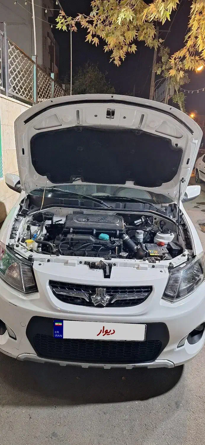 کوئیک R سفید سقف مشکی|خودرو سواری و وانت|شیراز, مبعث|دیوار