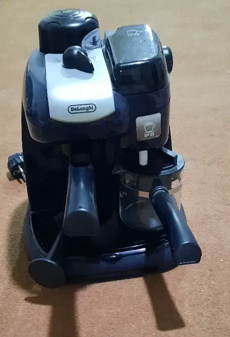 قهوه ساز دلونگی مدل Ec9|سماور، چای‌ساز، قهوه‌ساز|سنندج, |دیوار