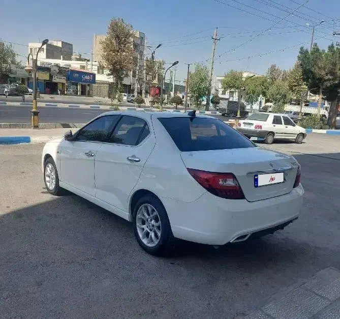 دنا مدل ۱۴۰۲ اتومات|خودرو سواری و وانت|شهریار, شهرک شاهد|دیوار