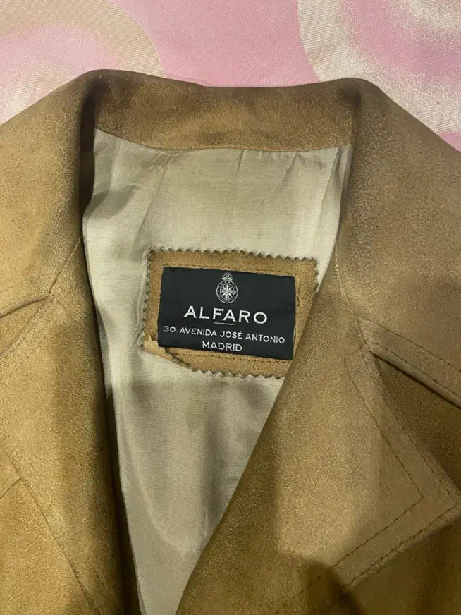 پاتو جیر اصل در حد نو‌فری سایز|لباس|تهران, کامرانیه|دیوار