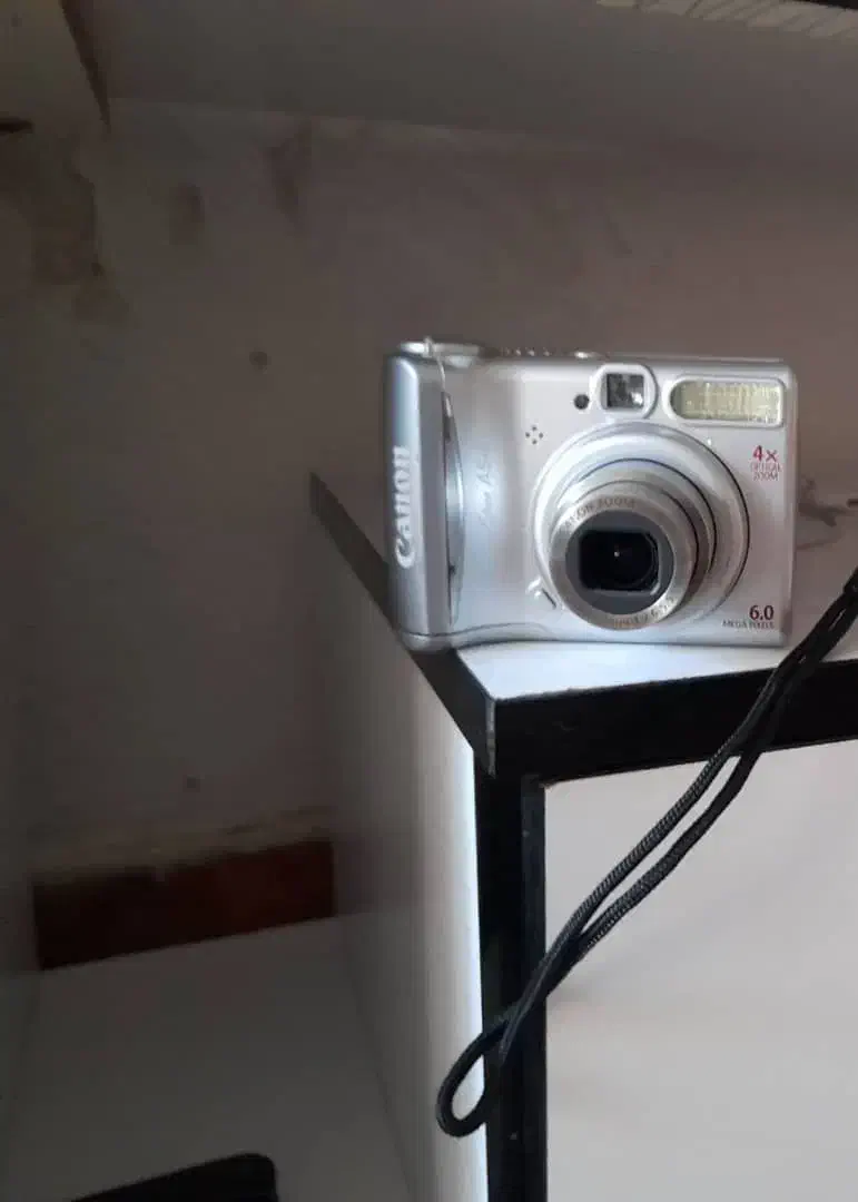 پایه دوربین بنرواکبندویه پایه درحدویه دوربین کنون|دوربین عکاسی و فیلم‌برداری|تهران, هرندی|دیوار