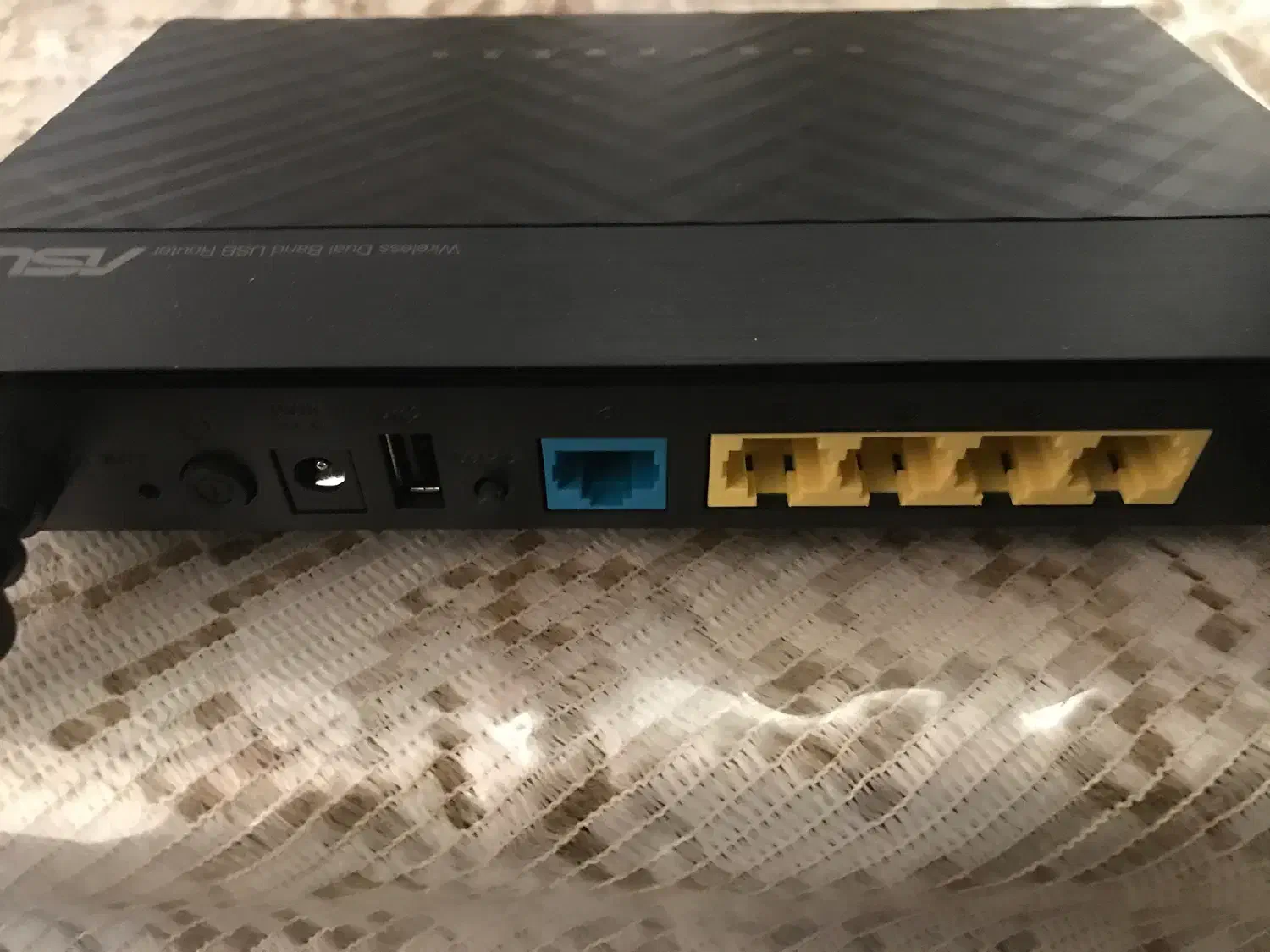 مودم و روتر ایسوس Asus RT-AC1200|مودم و تجهیزات شبکه|تهران, کامرانیه|دیوار