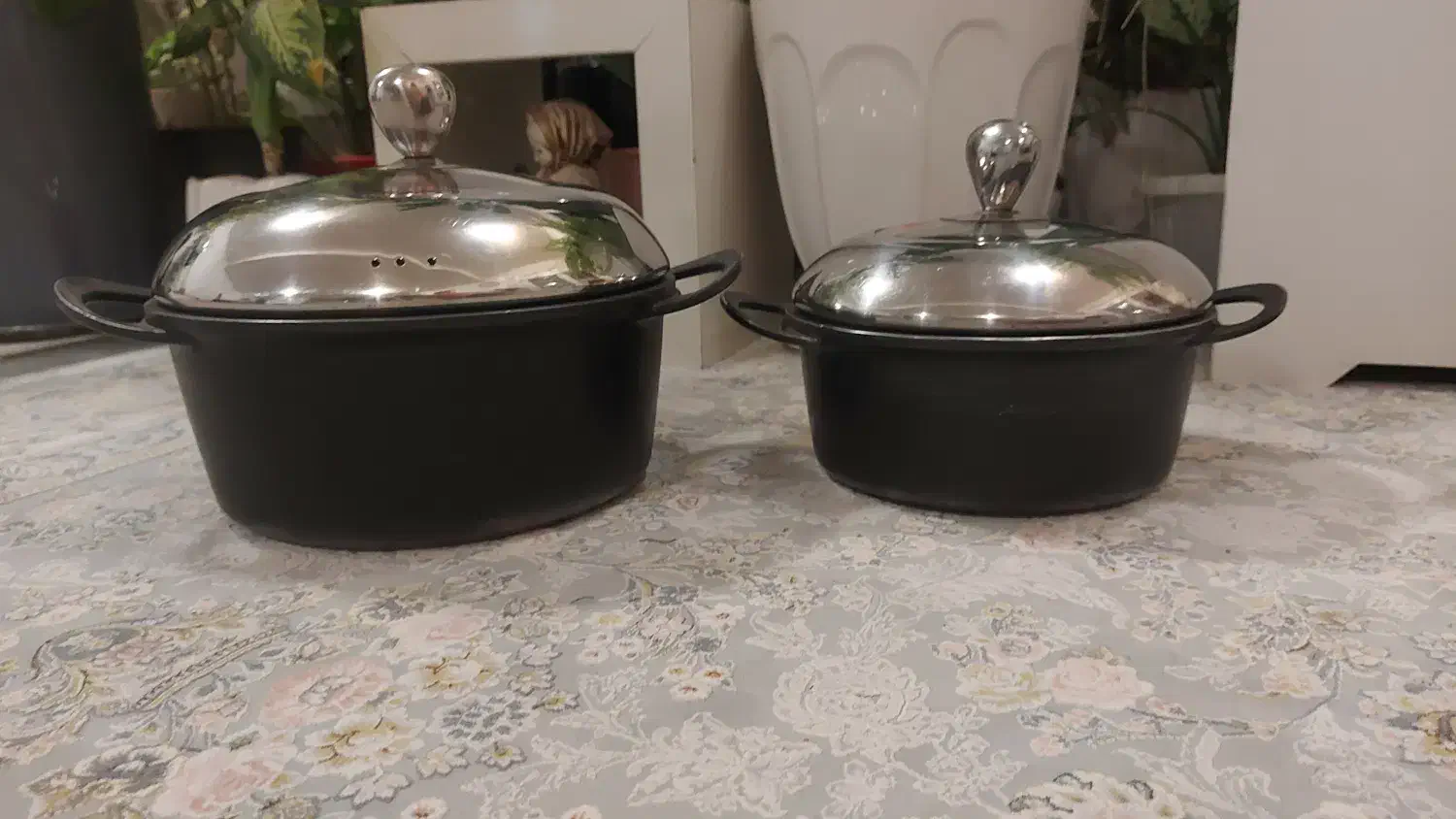 قابلمه چدن|ظروف پخت‌وپز|ارومیه, |دیوار