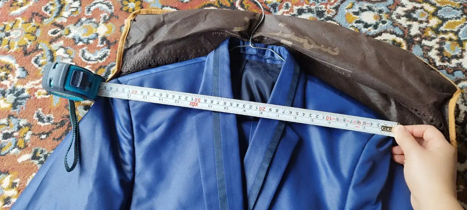 کت و شلوار مردانه|لباس|رشت, یخسازی|دیوار