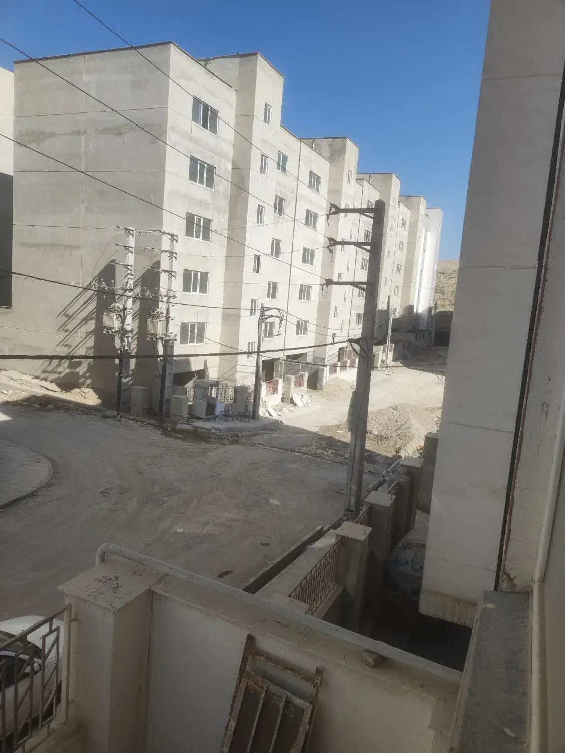 خانم آشنا به نرم افزار آفیس|استخدام اداری و مدیریت|پردیس, فاز ۸|دیوار