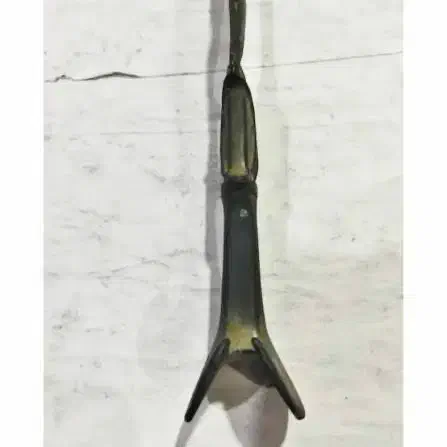 خنجر نقره عتیقه|کلکسیون اشیاء عتیقه|کوهسار (البرز), |دیوار