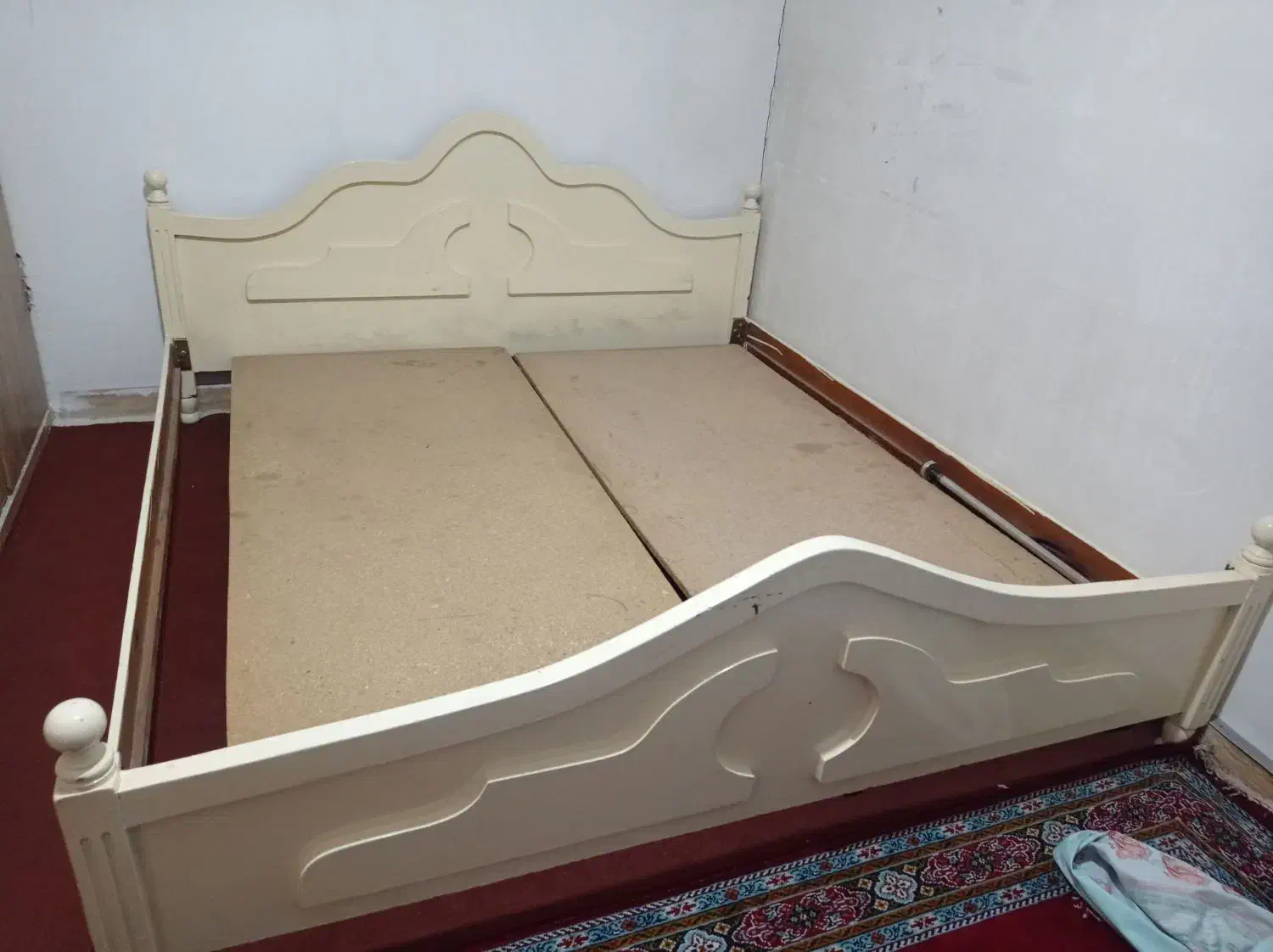 تخت دو نفره جنس چوب|تخت و سرویس خواب|نسیم‌شهر, |دیوار