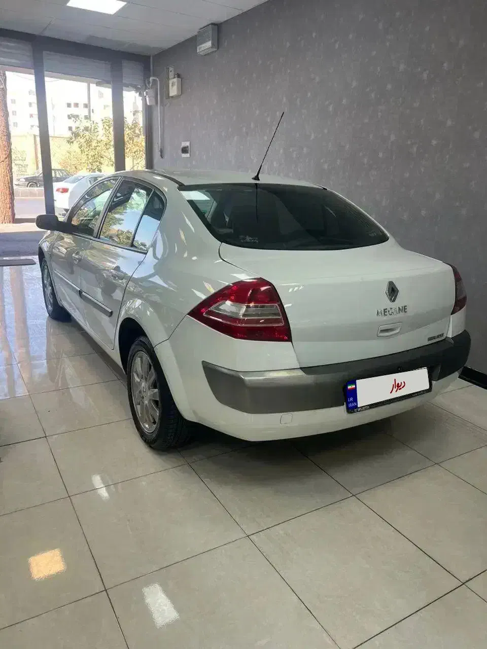 مگان مدل۱۳۹۱اتومات بیرنگ استثنایی|خودرو سواری و وانت|سمنان, |دیوار