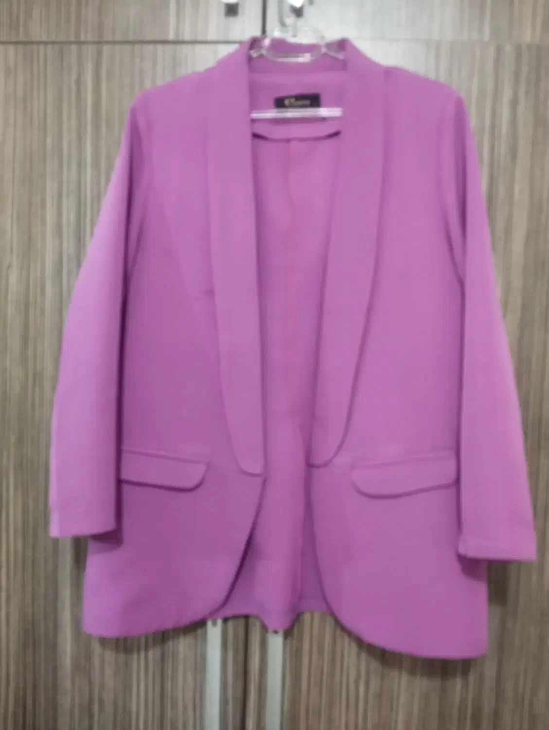 لباس|لباس|خرمآباد, |دیوار