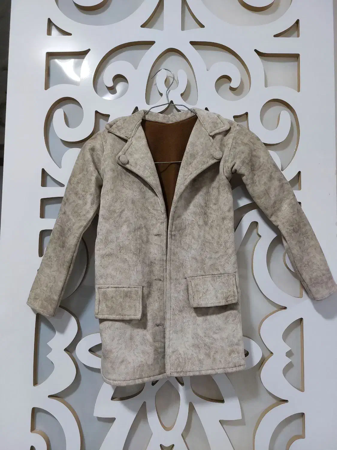 پالتو وپوتین|حراج|جوانرود, |دیوار