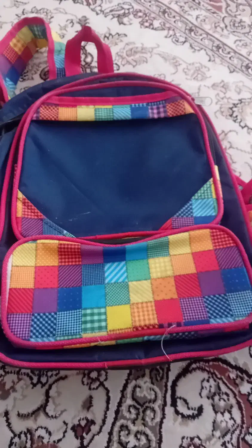 ۳تا کیف مدرسه|کیف، کفش، کمربند|نجفآباد, یزدانشهر|دیوار