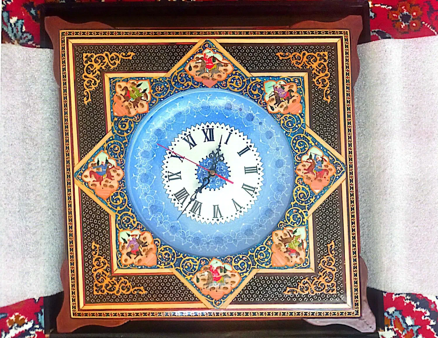 ساعت مینا کاری شده نو هست|ساعت دیواری و تزئینی|خوی, |دیوار