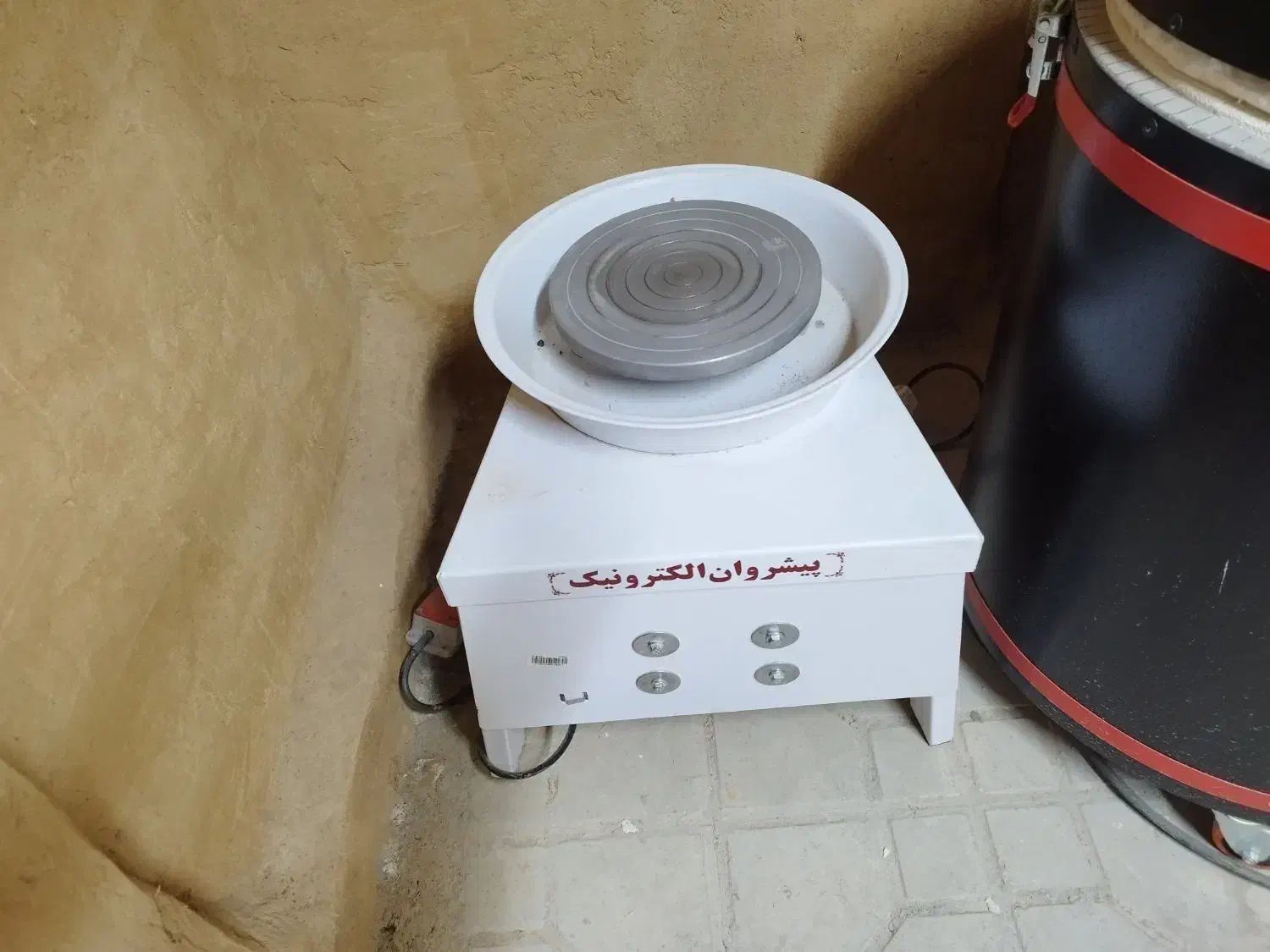 چرخ سفالگری کاملا نو|ماشینآلات صنعتی|مرودشت, ژیان|دیوار