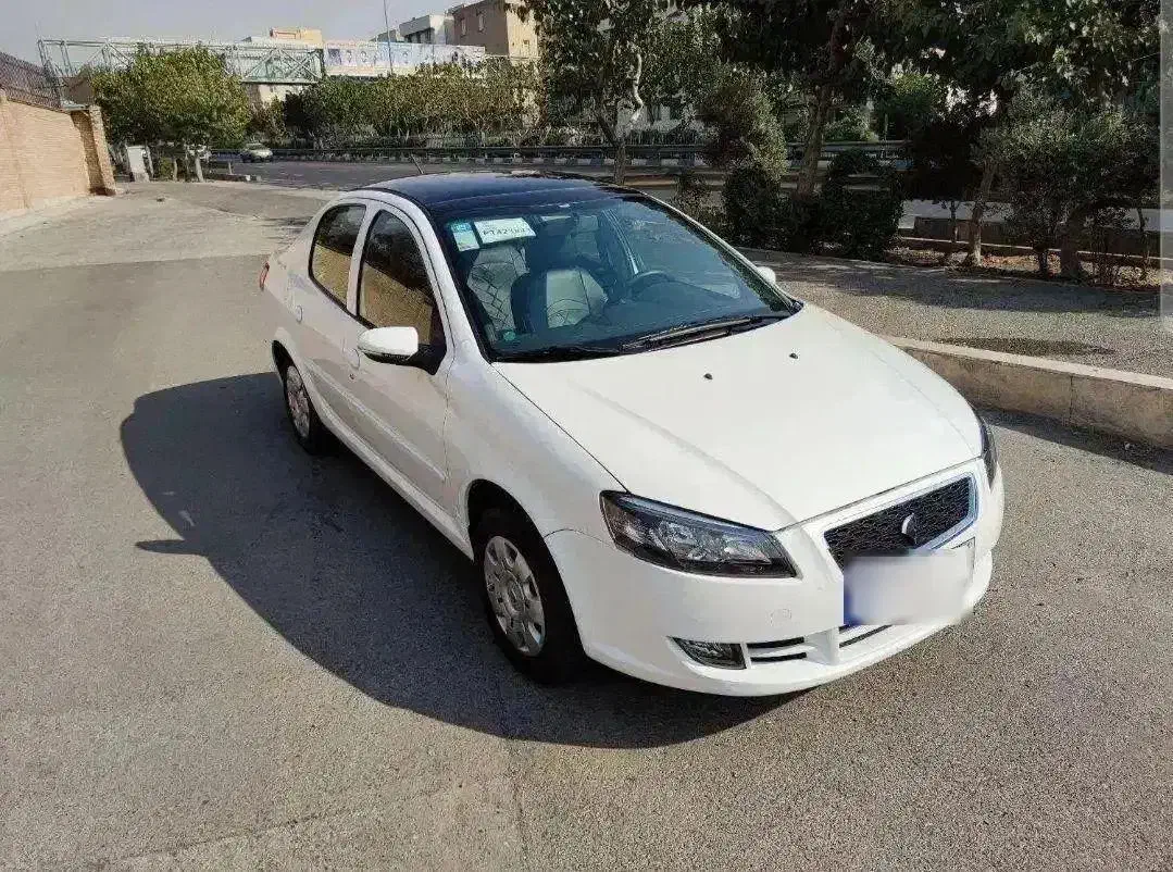 راناپلاس پاناروما۶دنده مانیتوردارکم کاربدون رنگ|خودرو سواری و وانت|تبریز, |دیوار