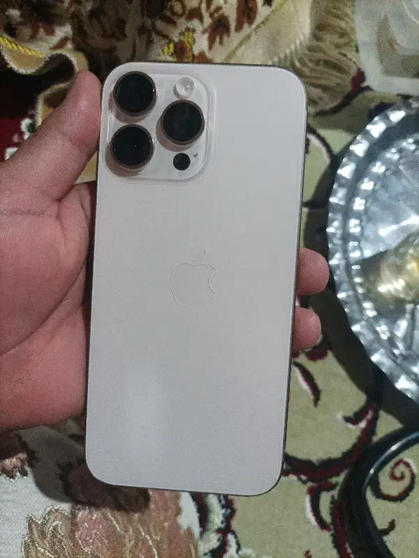 16 پرو مکس|موبایل|سراوان, |دیوار