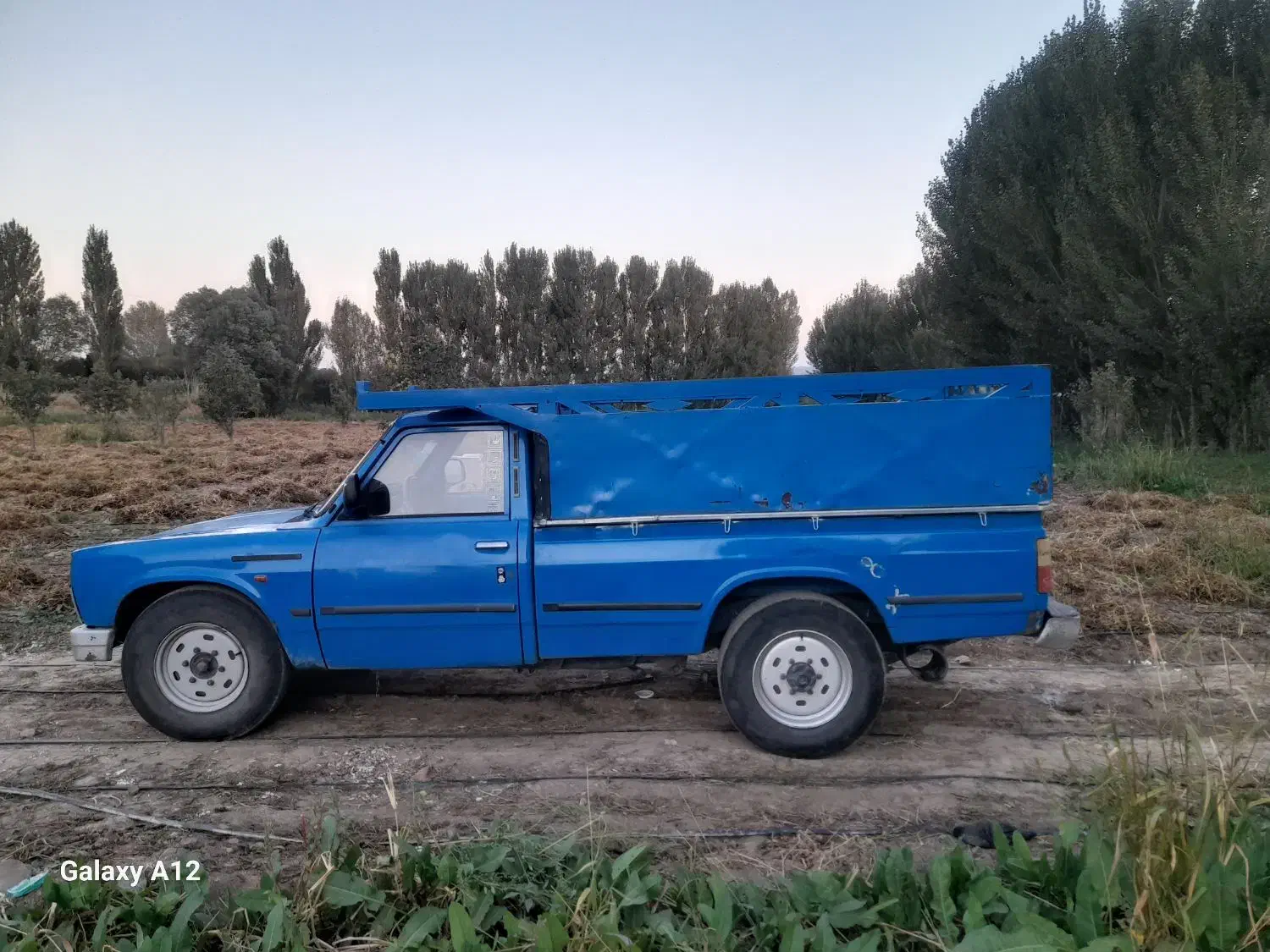 وانت نیسان  تناژ پایین مدل ۸۸ دوگانه بیرون|خودرو سواری و وانت|اهر, |دیوار