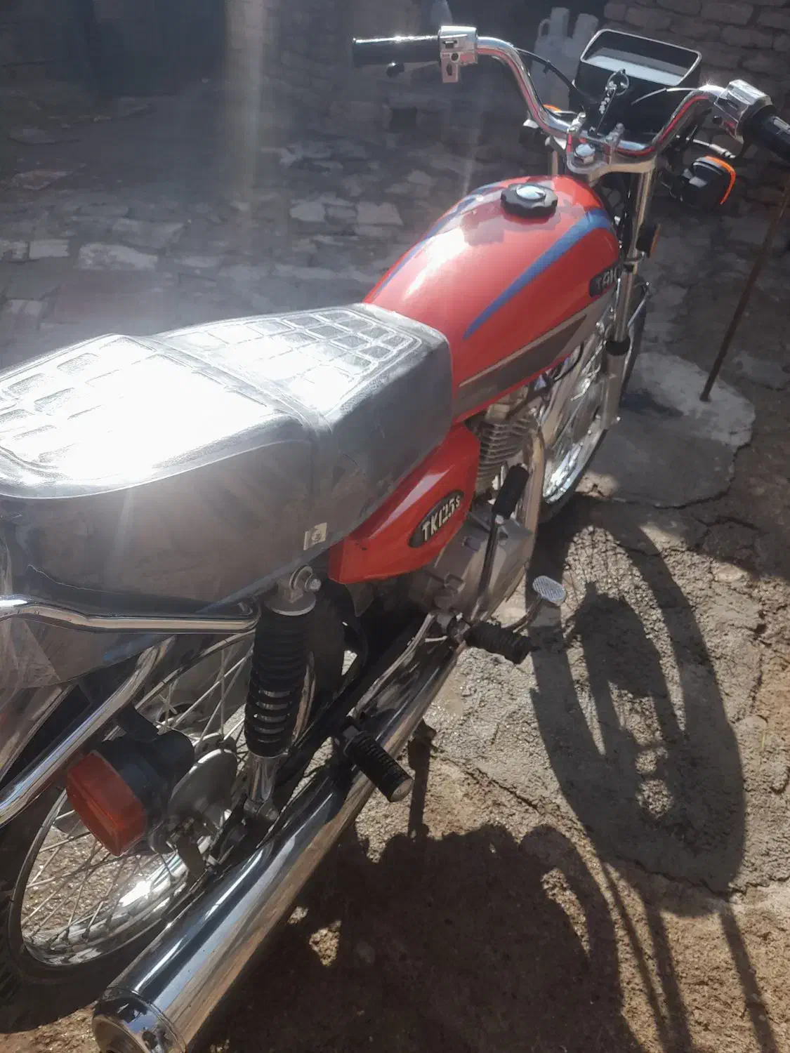 موتور تکتاز ۱۲۵ مدل ۴۰۳|موتورسیکلت|تربت جام, میان جام|دیوار