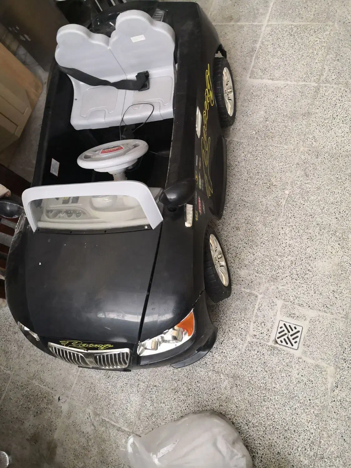 ماشین شارژی|اسباببازی بچه|اصفهان, احمدآباد|دیوار