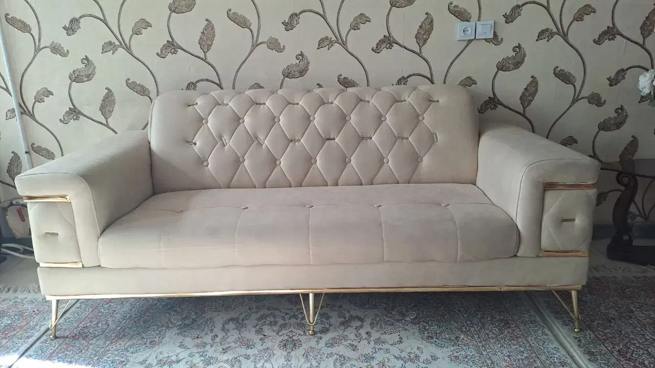 مبل هشت نفره|مبلمان خانگی و میز عسلی|نسیمشهر, |دیوار