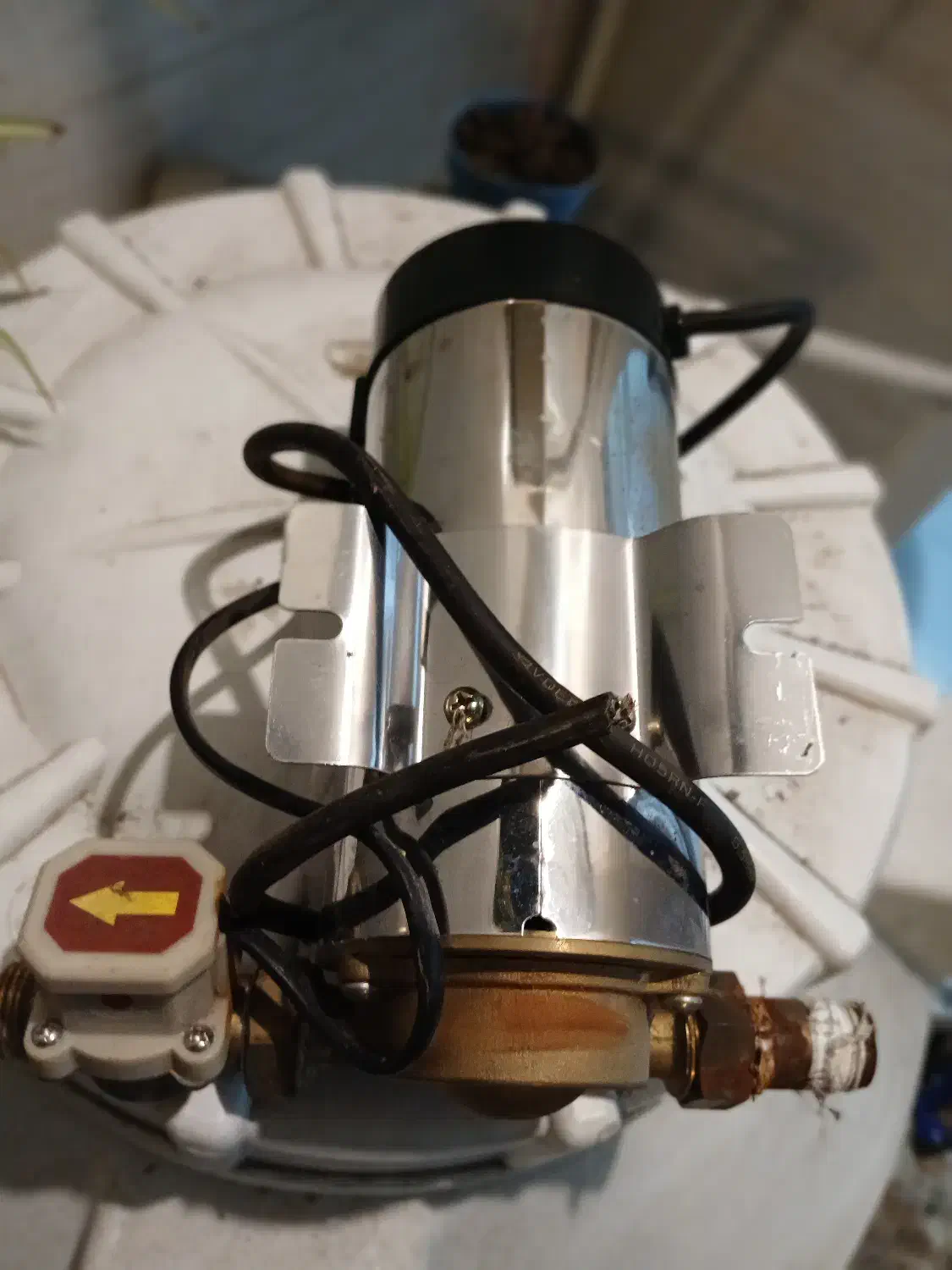 پمپ تقویت فشار آب|آبگرمکن، پکیج، شوفاژ|رشت, هلال احمر|دیوار